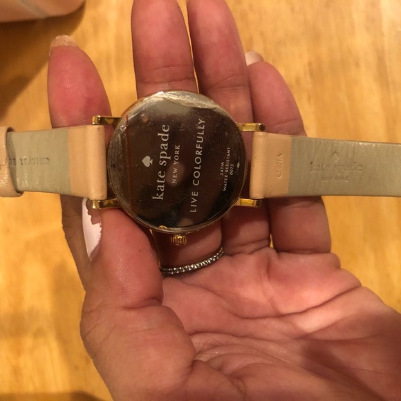 Kate spade pink and rose gold watch - Picture 4 of 7